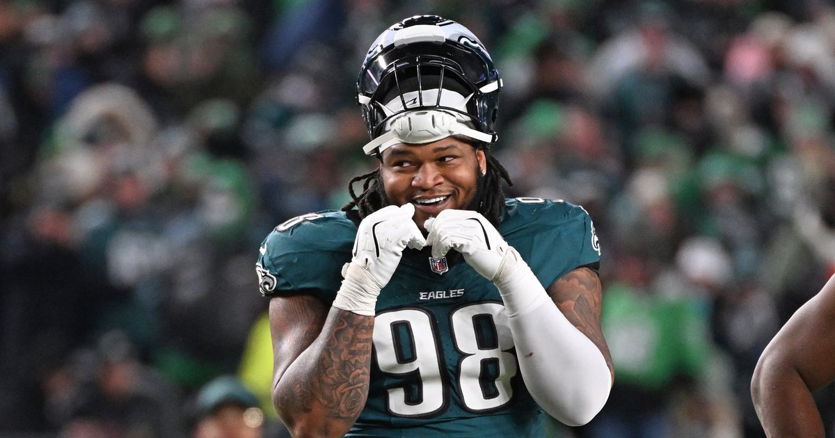Eagles notes: Jalen Carter’s contract, Brendan Sorsby, Bryce Huff, and Quinyon Mitchell