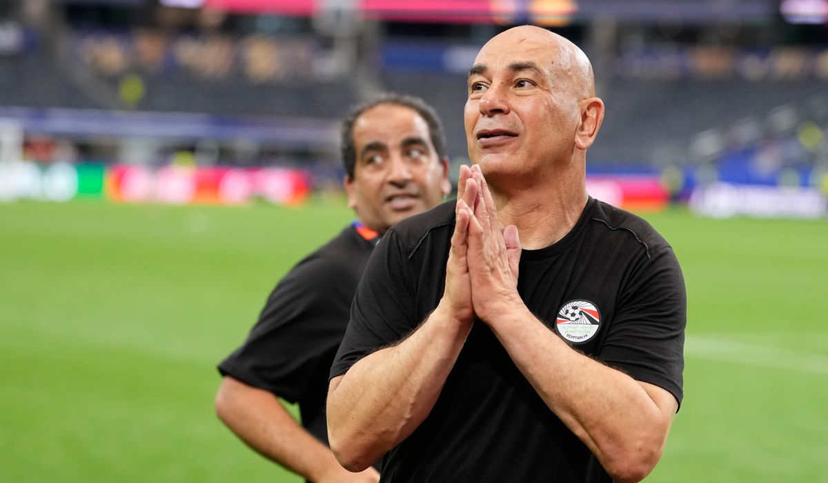 Egypt’s coach waved Palestinian flag after winning World Cup game